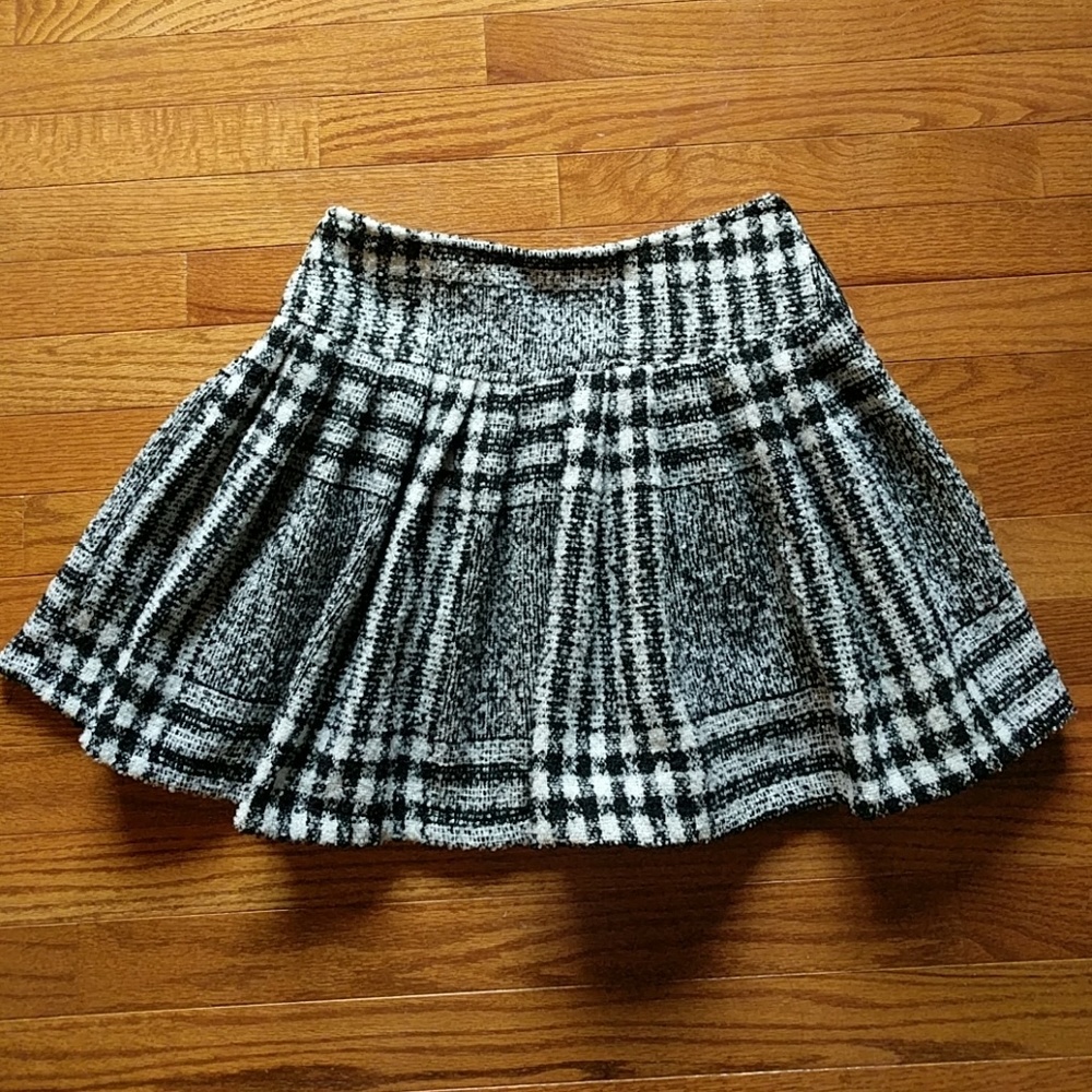 JOA Los Angeles Black & White Tweed Skirt